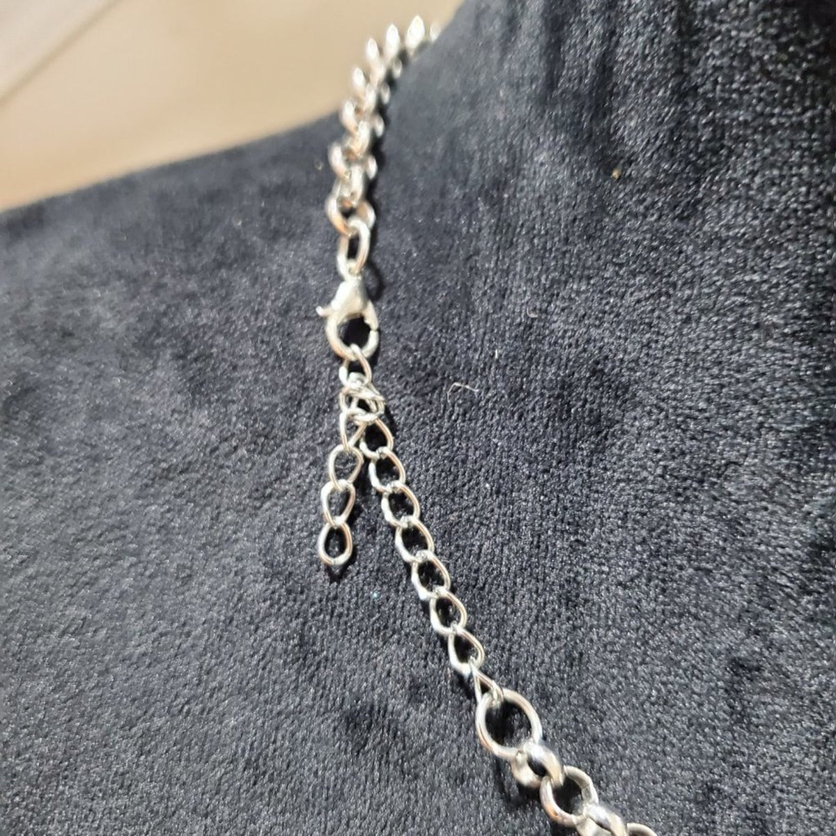 Womens White Black Upstater Pearl Link Chain Collar Necklace with Lobster Clasp