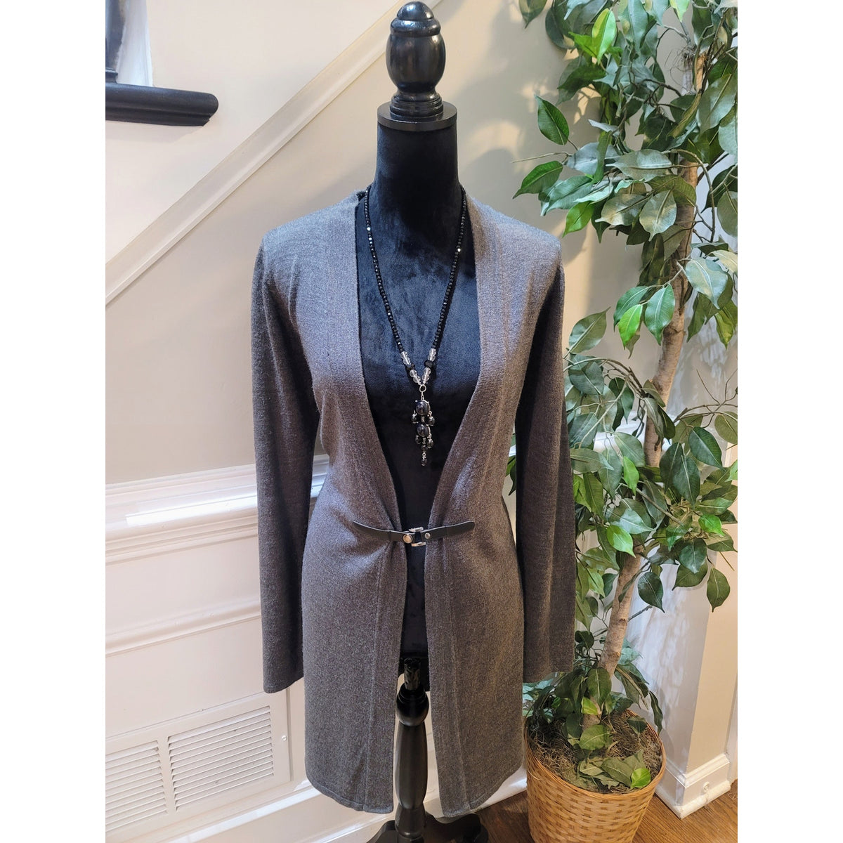 One World Longline Cardigan Sweater Women's Large Gray Buckle Front Long Sleeve