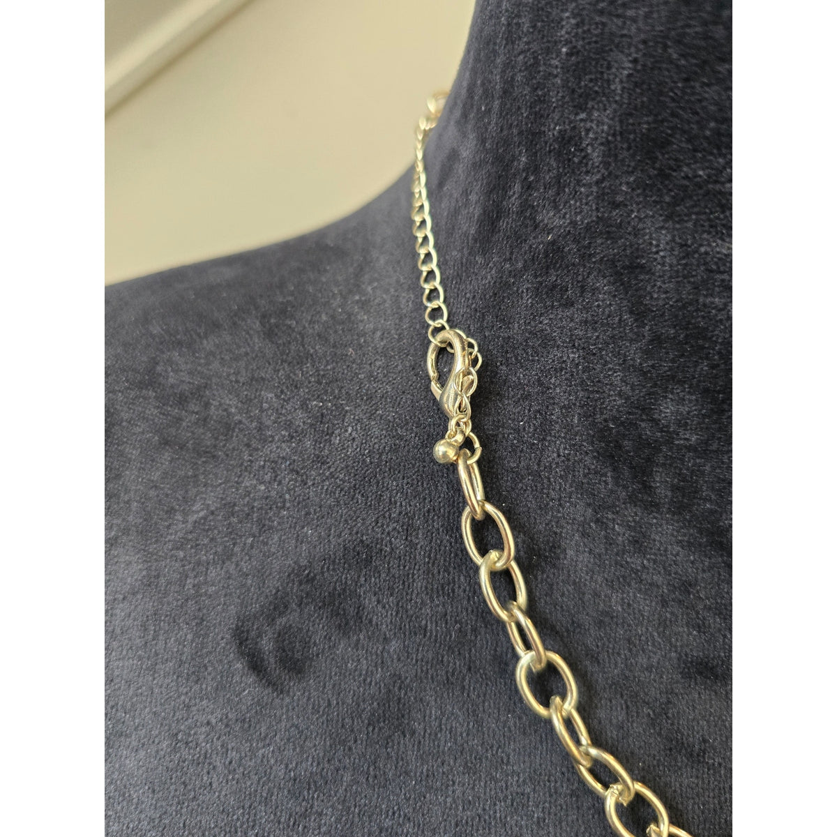 Black White Crystal Pendant Statement Necklace