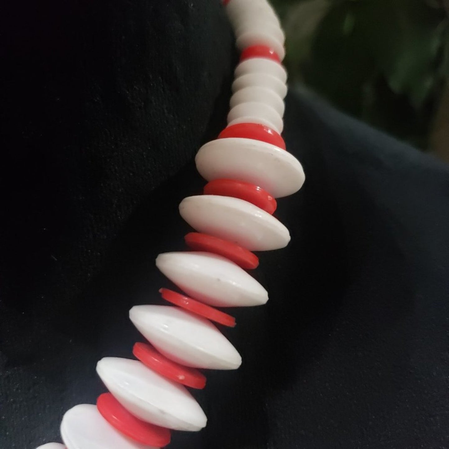 Women's Fashion White & Red Beaded Bib Choker Necklace with Lobster Clasp