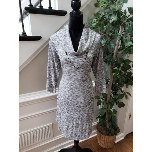 Almost Famous Women's Gray Polyester Cowl Neck Long Sleeve Knee Length Dress 1X