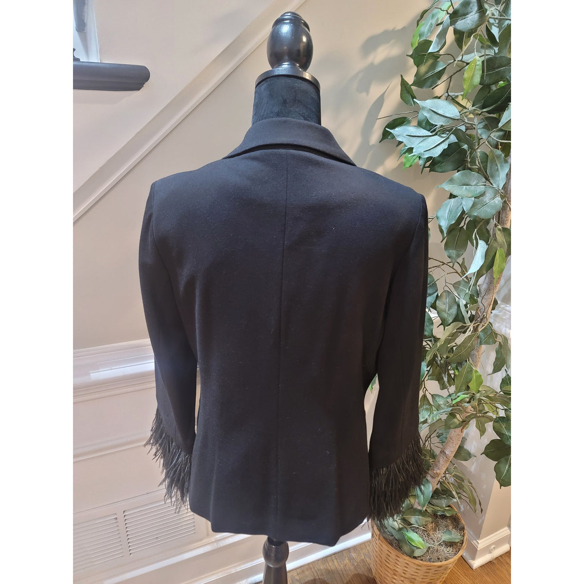 Chicos Blazer Jacket Women's Size M Black Single Button Feather Cuff Flap Pocket