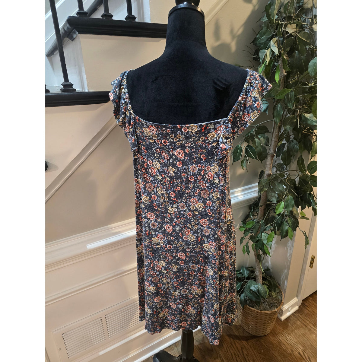 Loft Shift Dress Women's Medium Multicolor Floral Square Neck Flutter Sleeves