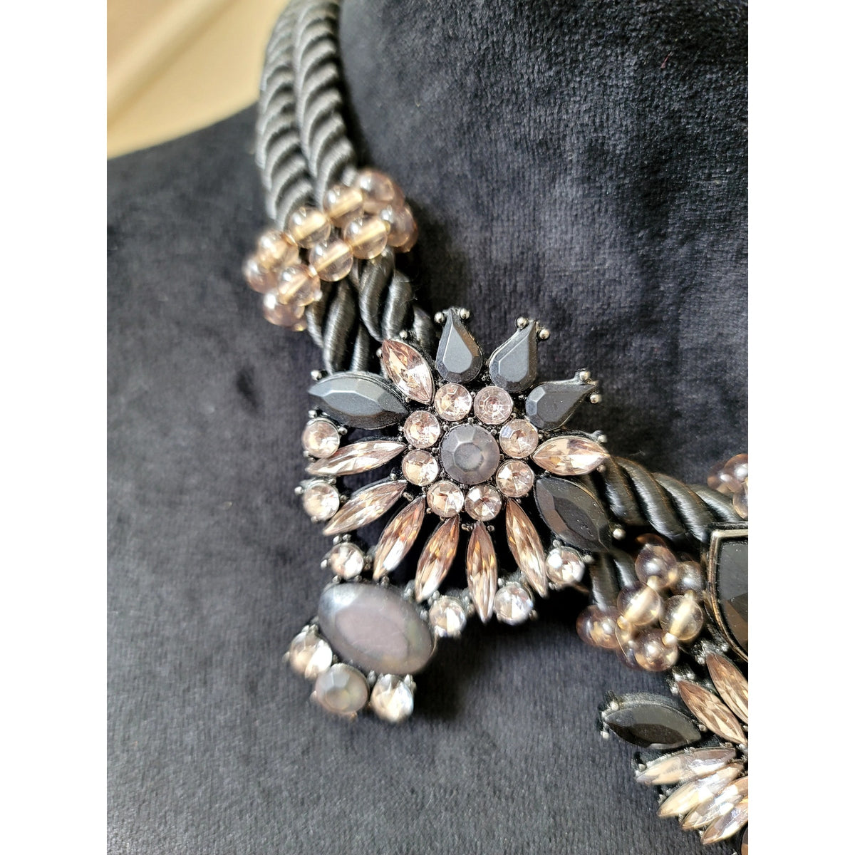 Black Gray Crystal Floral Statement Necklace Chunky Bib Rhinestone Glam Jewelry