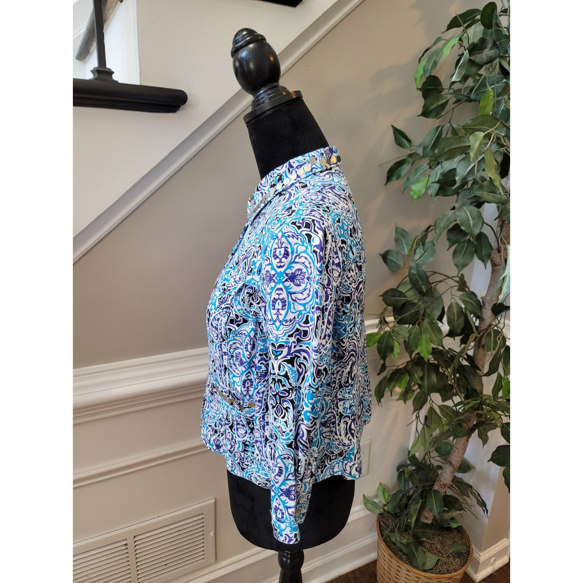 Ruby Rd. Cropped Jacket Womens SZ 10P Blue/White Paisley Button Front 3/4 Sleeve
