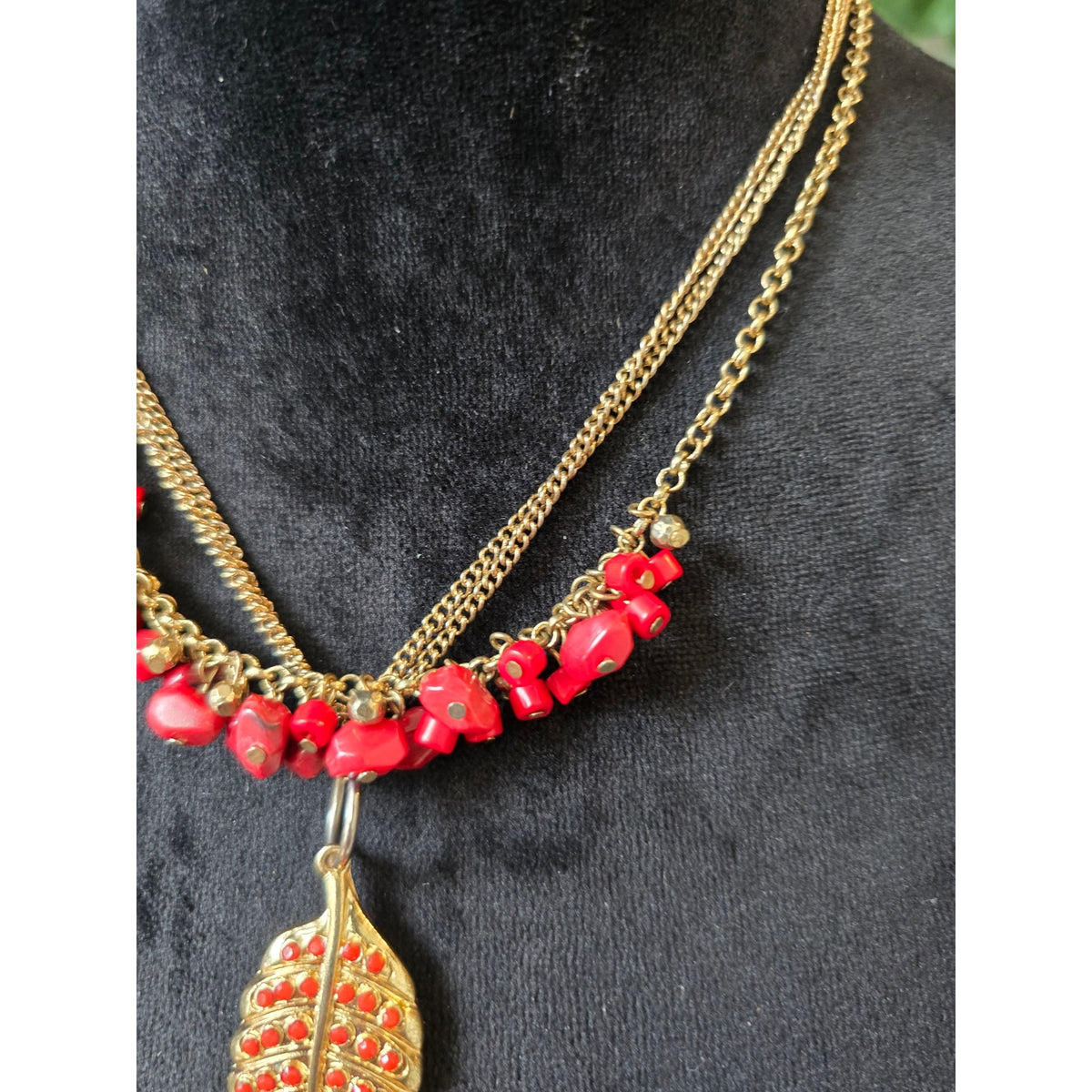 Red Beaded Gold Leaf Pendant Layered Necklace and Earring Set