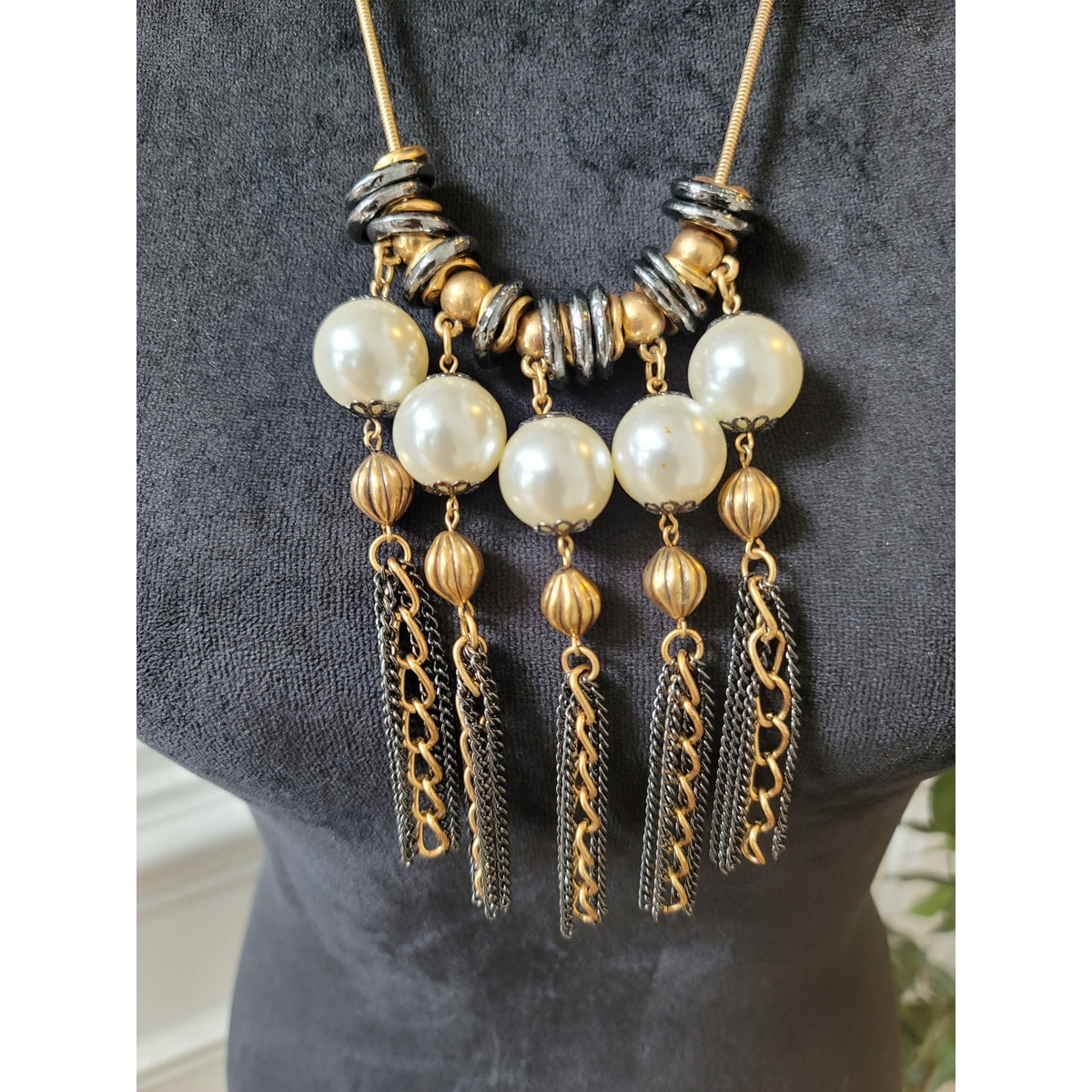 Chico's Women's Statement Necklace Gold Tone Pearl Beads Tassel Lobster Clasp