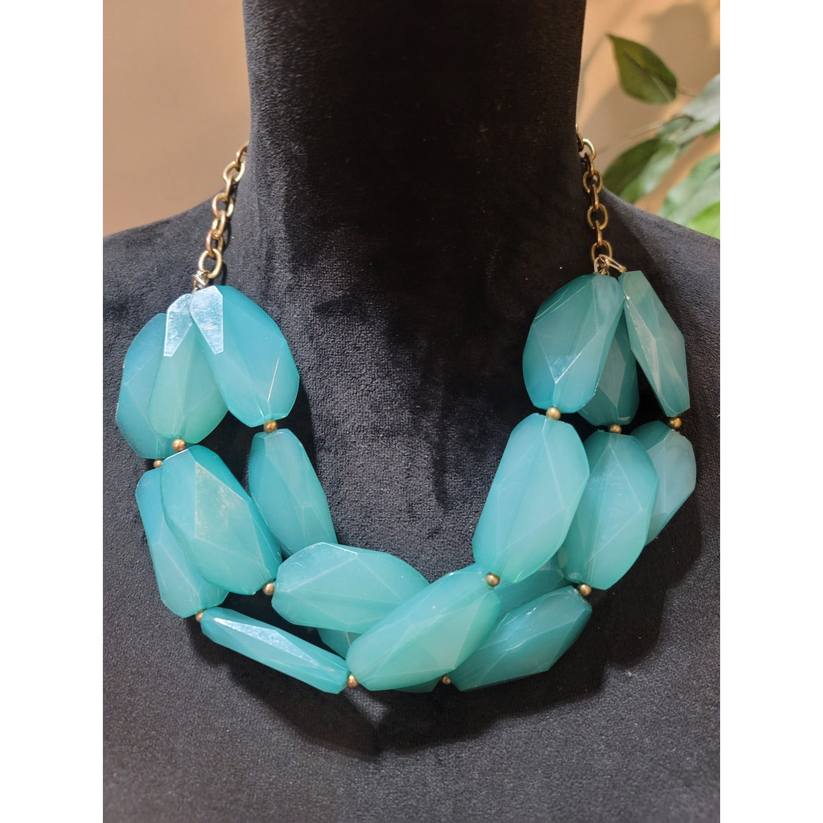 Women's Aqua Blue Faceted Bead Necklace Statement Jewelry Set Dangle Earrings
