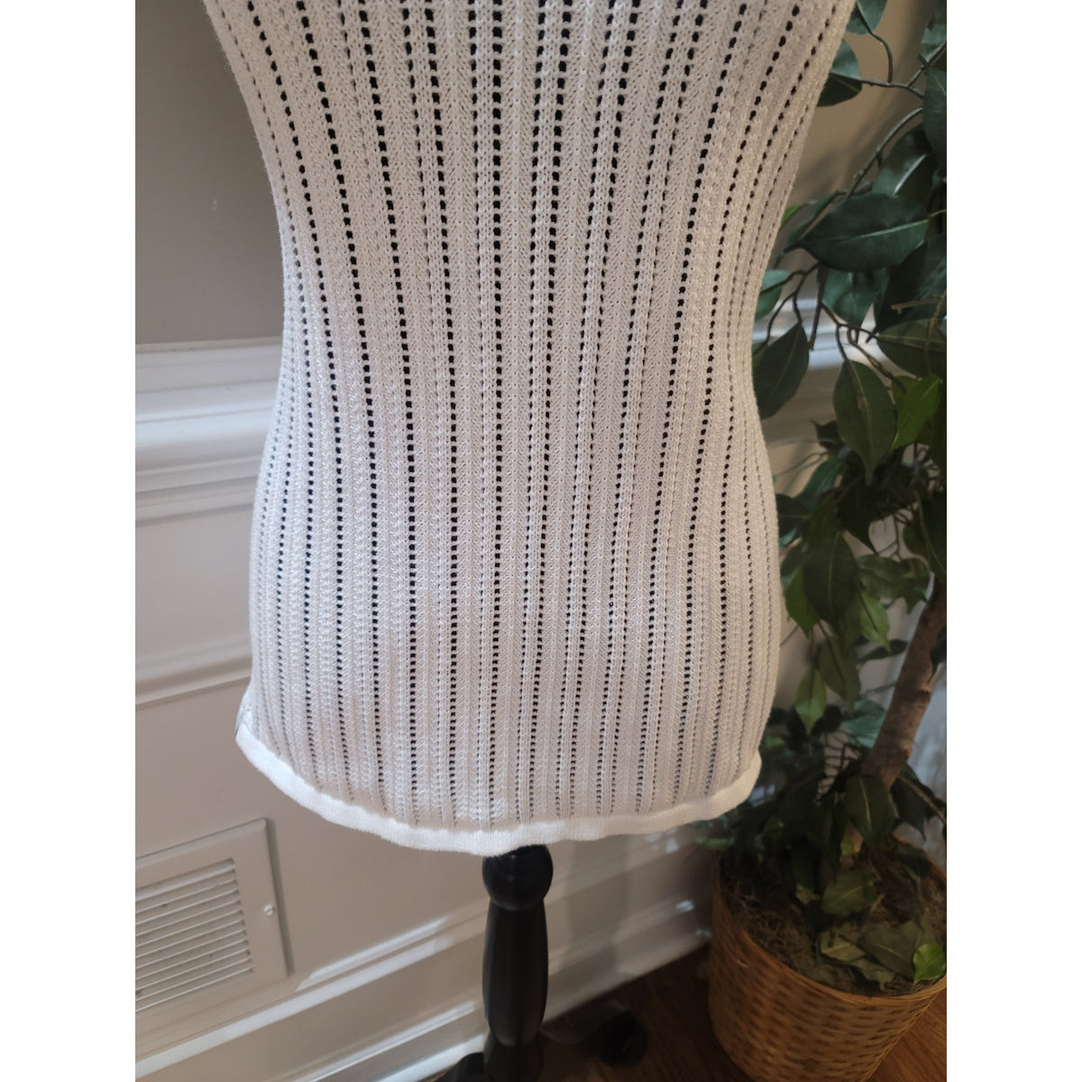 The Upside Stitch Sweater Women Medium White Open Knit Ribbed Armhole Sleeveless