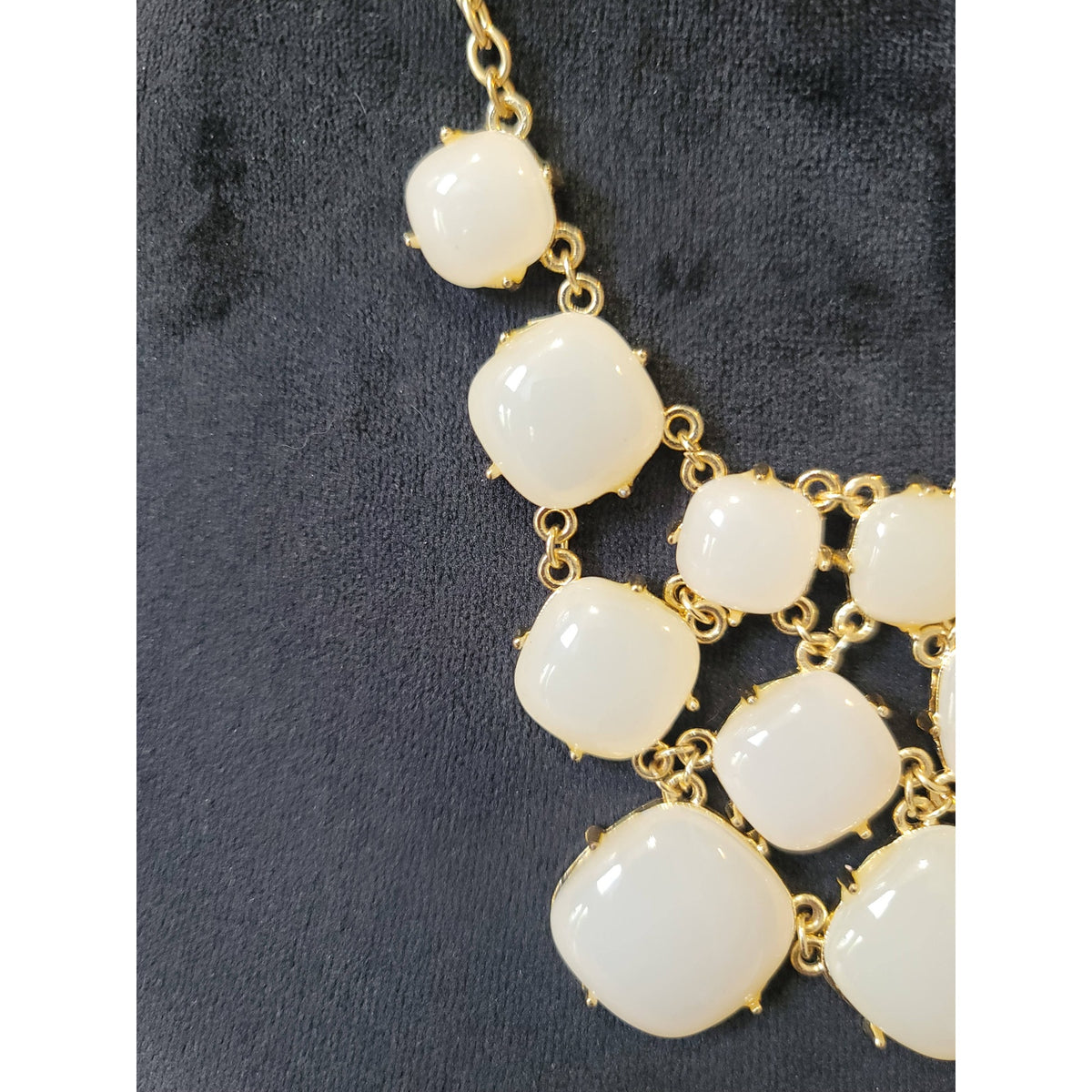 Women's White Bubble Bib Necklace Lobster Clasp Gold Tone Statement Jewelry