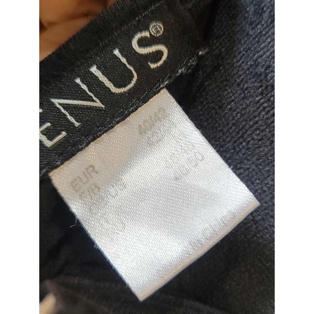 Venus Shirt Top Women's Size Medium Black Cotton Sleeveless Graphic Print
