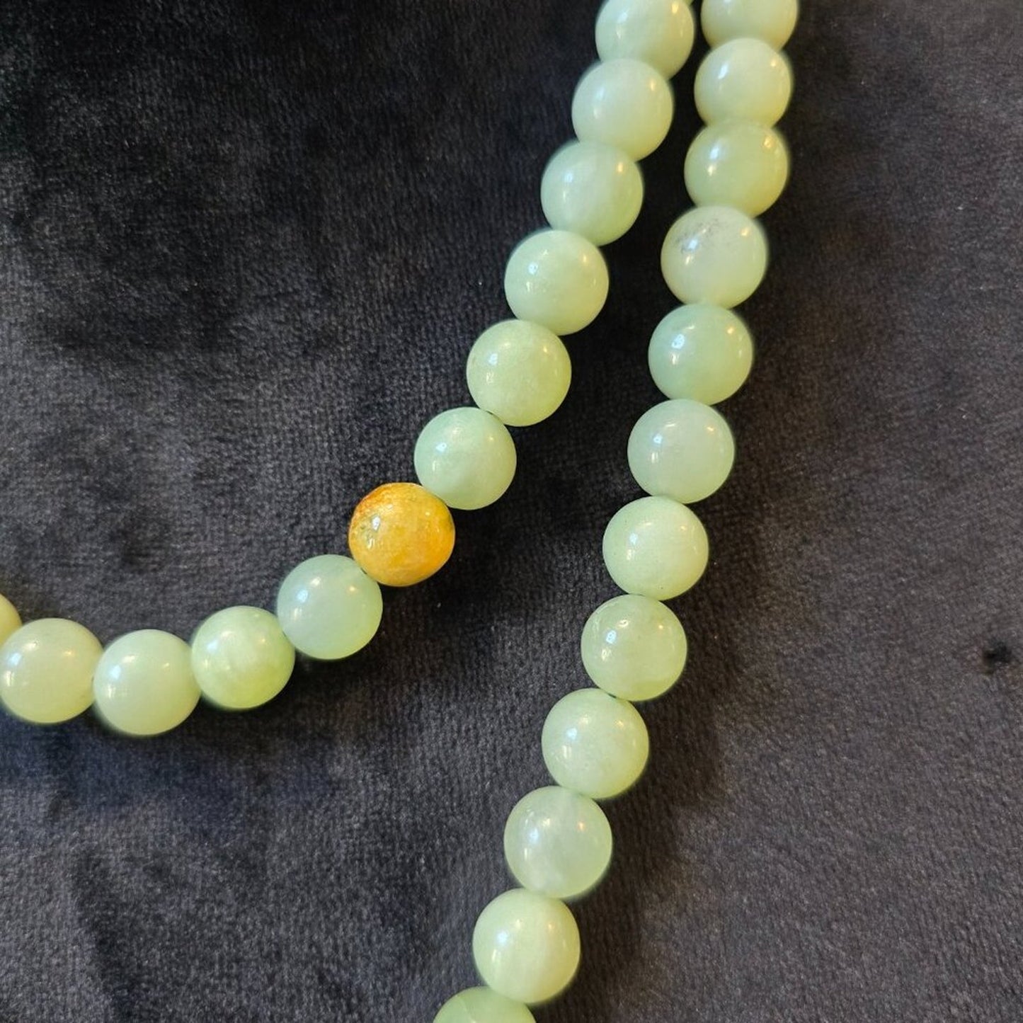 Womens Fashion Green Okenite Round Bead Mala Necklace Mantra Chant