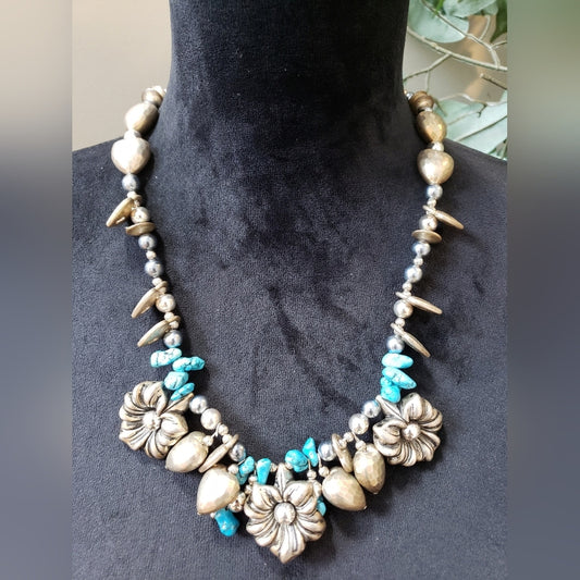 Vintage Women Turquoise & Silver Bead Brass Flower Pandant Necklaces w/ Lobster