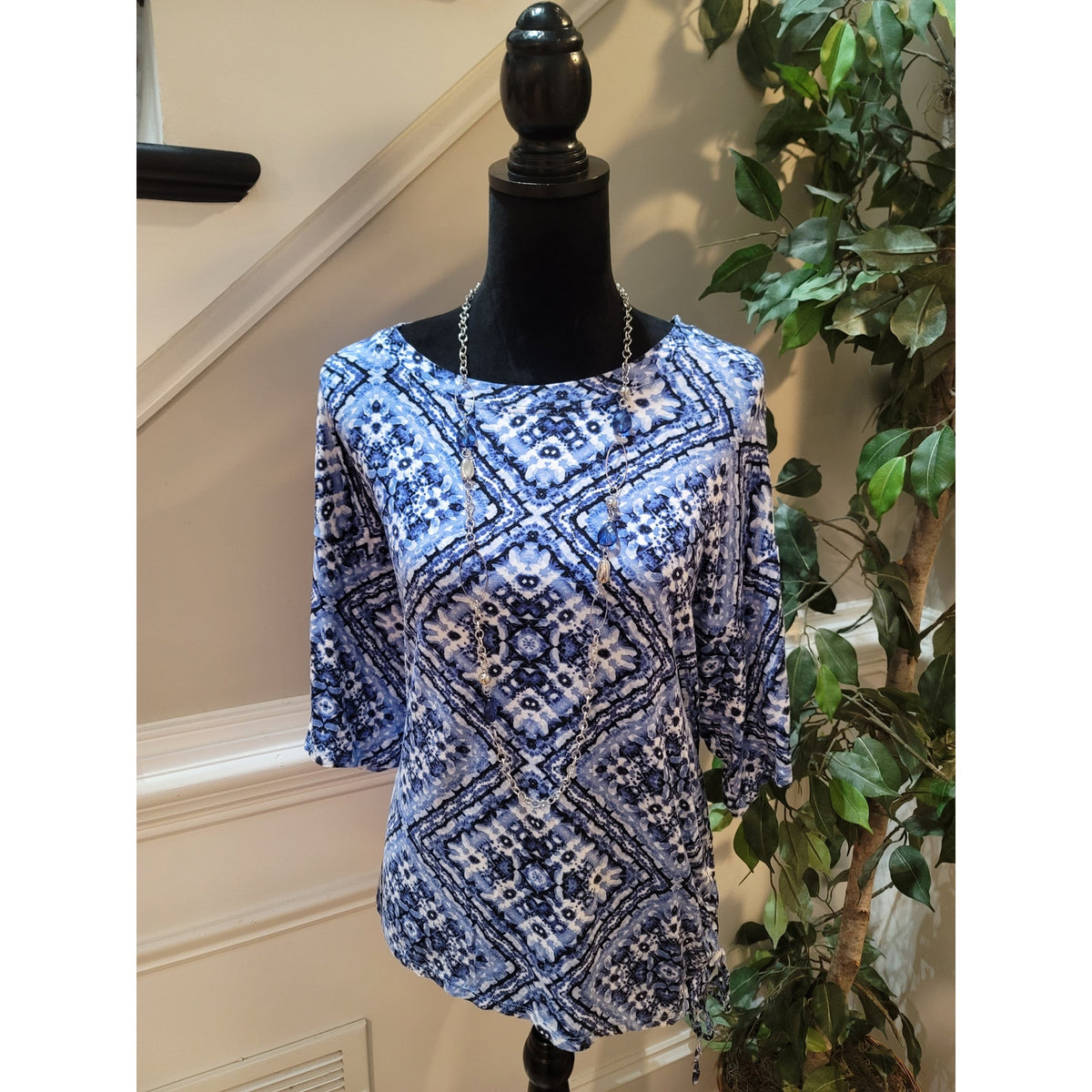 Counterparts Blouse Top Women's SZ XL Blue Ikat Drawstring Side Slit Boat Neck