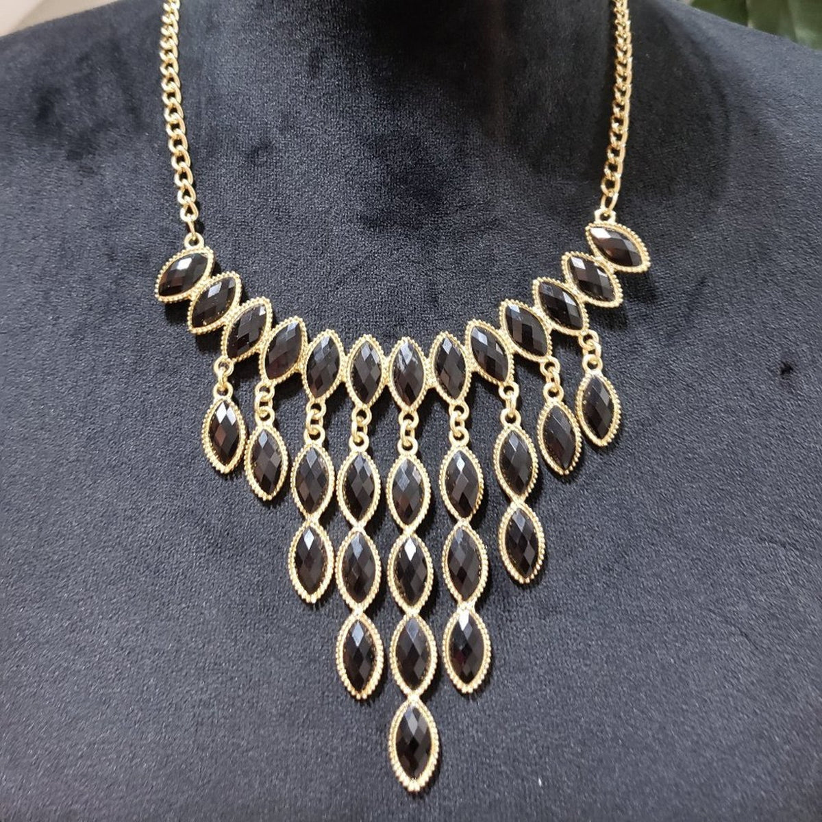 Women's Black & Gold Chain Teardrop Beaded Stylish Statement Fashion Necklace
