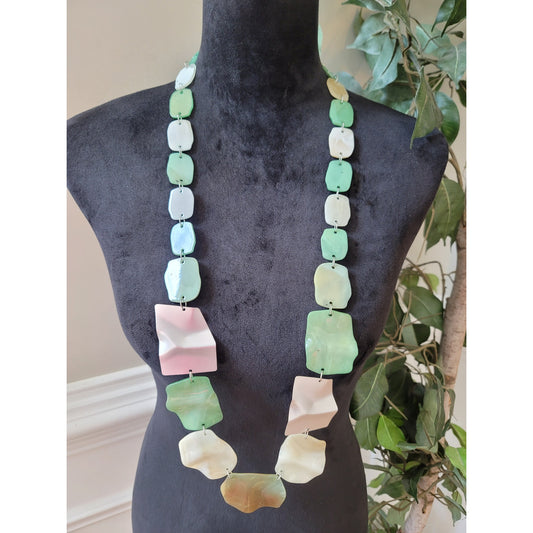 Women Green And Cream Statement Necklace With Adjustable Chain Link Lock Jewelry