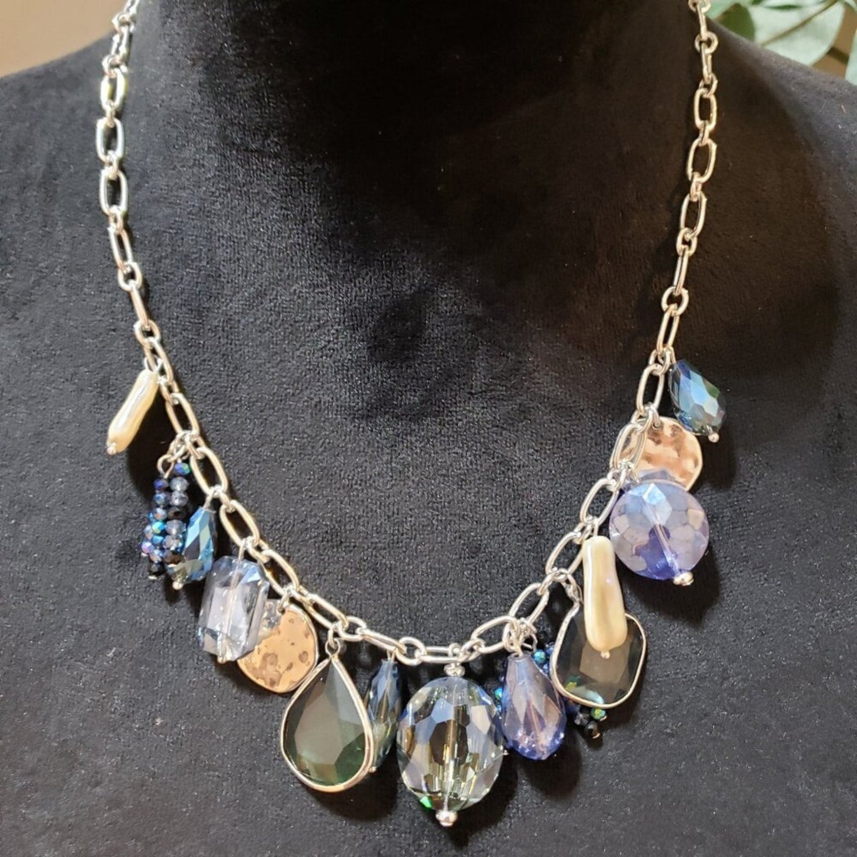 Womens Silver Tone Multi Crystal Beads Teardrop Sparkling Necklace with Lobster