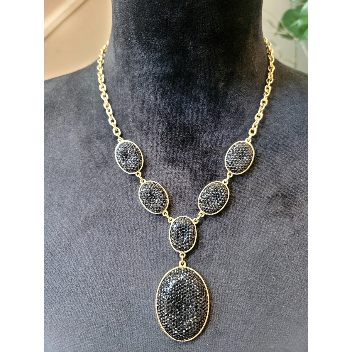 Vintage Black Crystal Statement Pendant Necklace Gold Tone Oval Pave Bib Collar