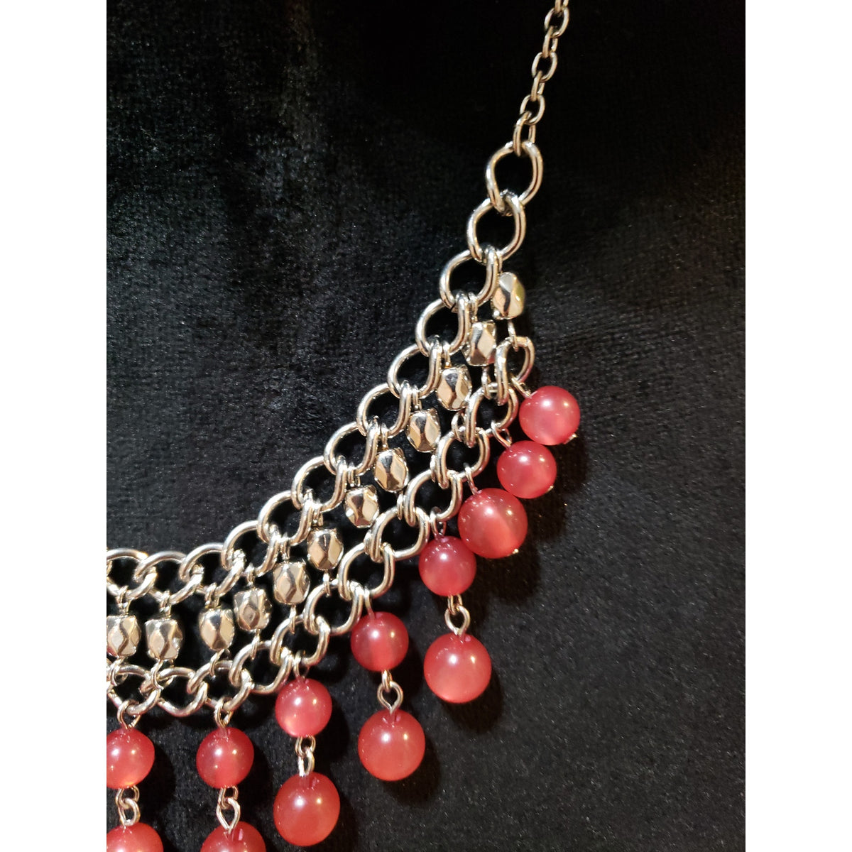 Women Silver Tone Necklace with Red Beads and Dangle Accents Jewelry