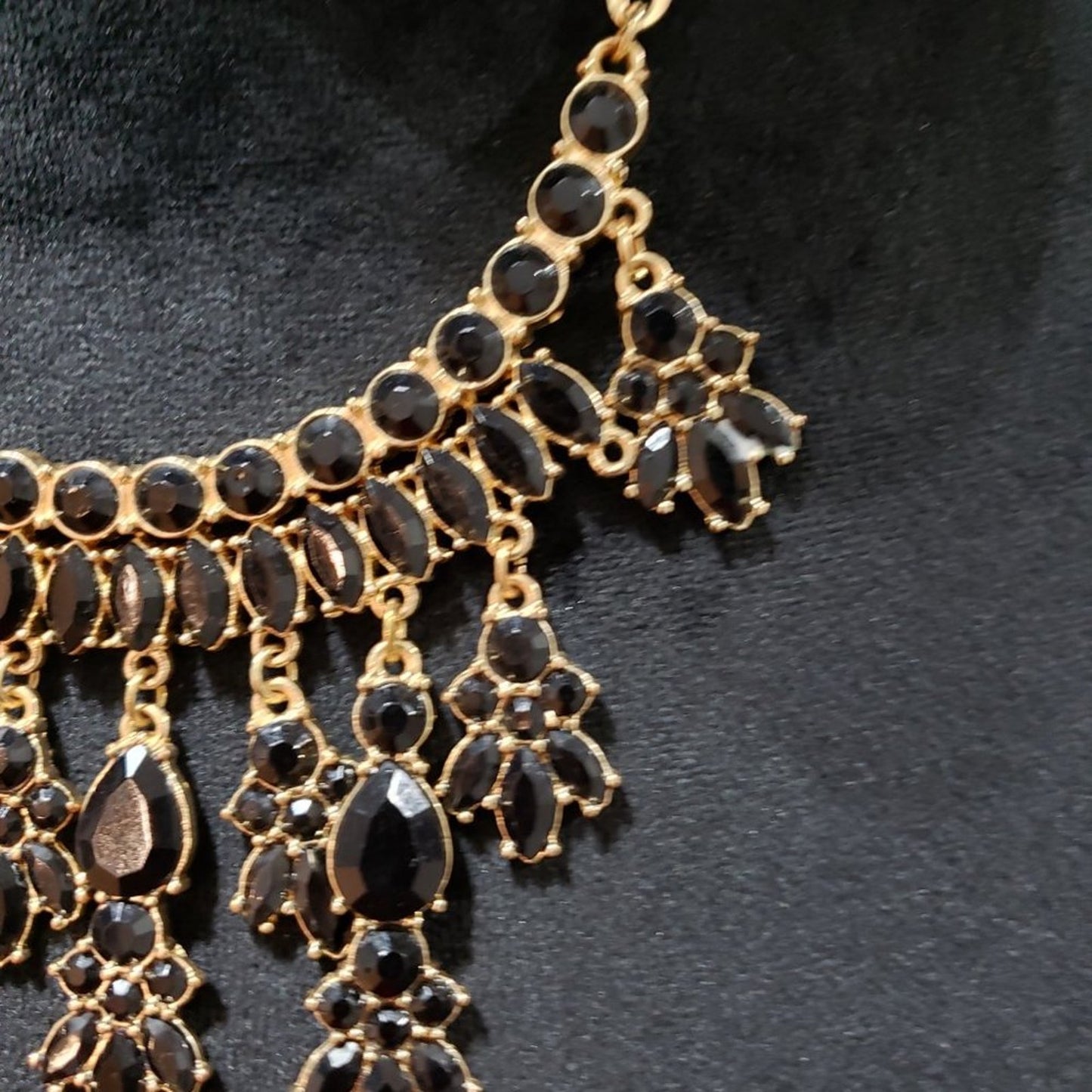Womens Fashion Black Glass Rhinestone Chandelier Necklace with Lobster Clasp