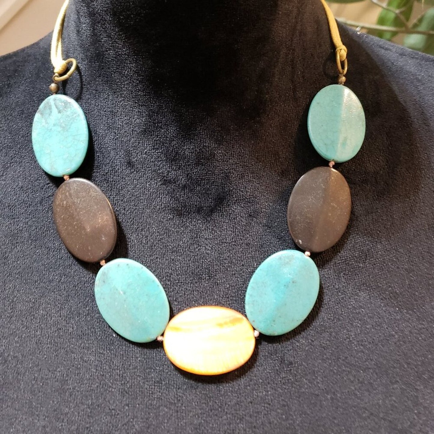 Womens Fashion Multicolor Acrylic Disc Bead Collar Necklace with Lobster Clasp