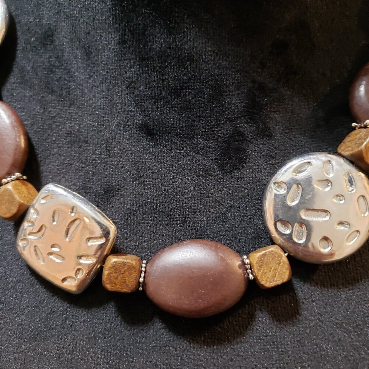 Womens Fashion Brown Beads Necklace Jewelry with Lobster Clasp