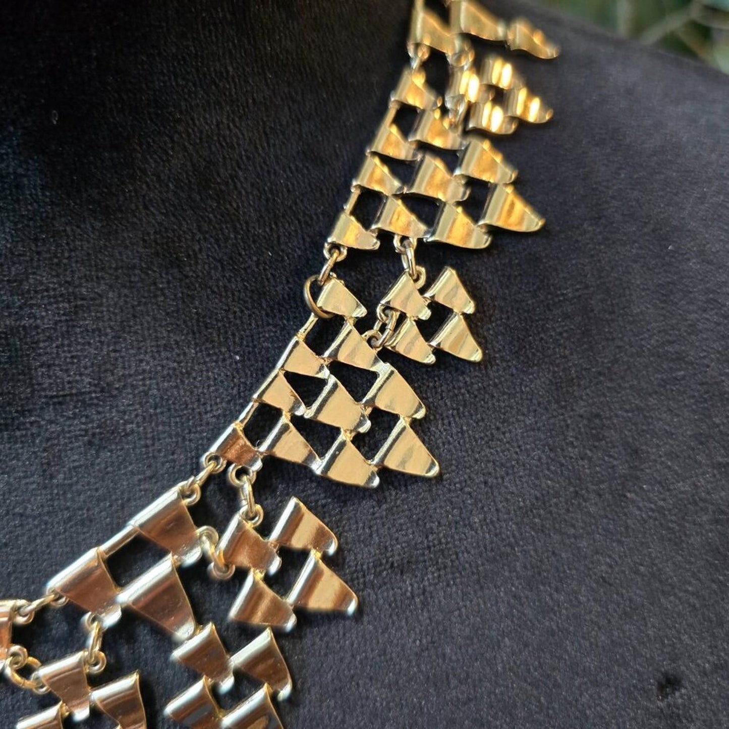 Womens Brown Gold Tone Triangle Shaped Linked Necklace with Lobster Clasp