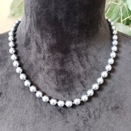 Womens Gray Shell Pearl Natural South Sea Beaded Necklace with Lobster Clasp