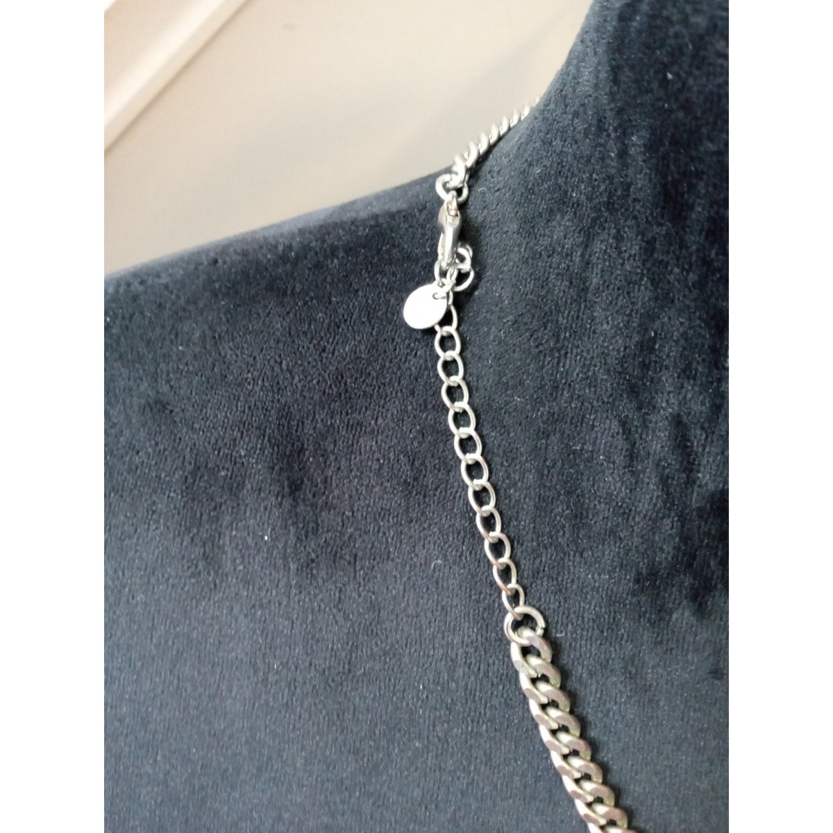 NY Black Faceted Teardrop Bib Statement Necklace Silver Tone Layered Chain