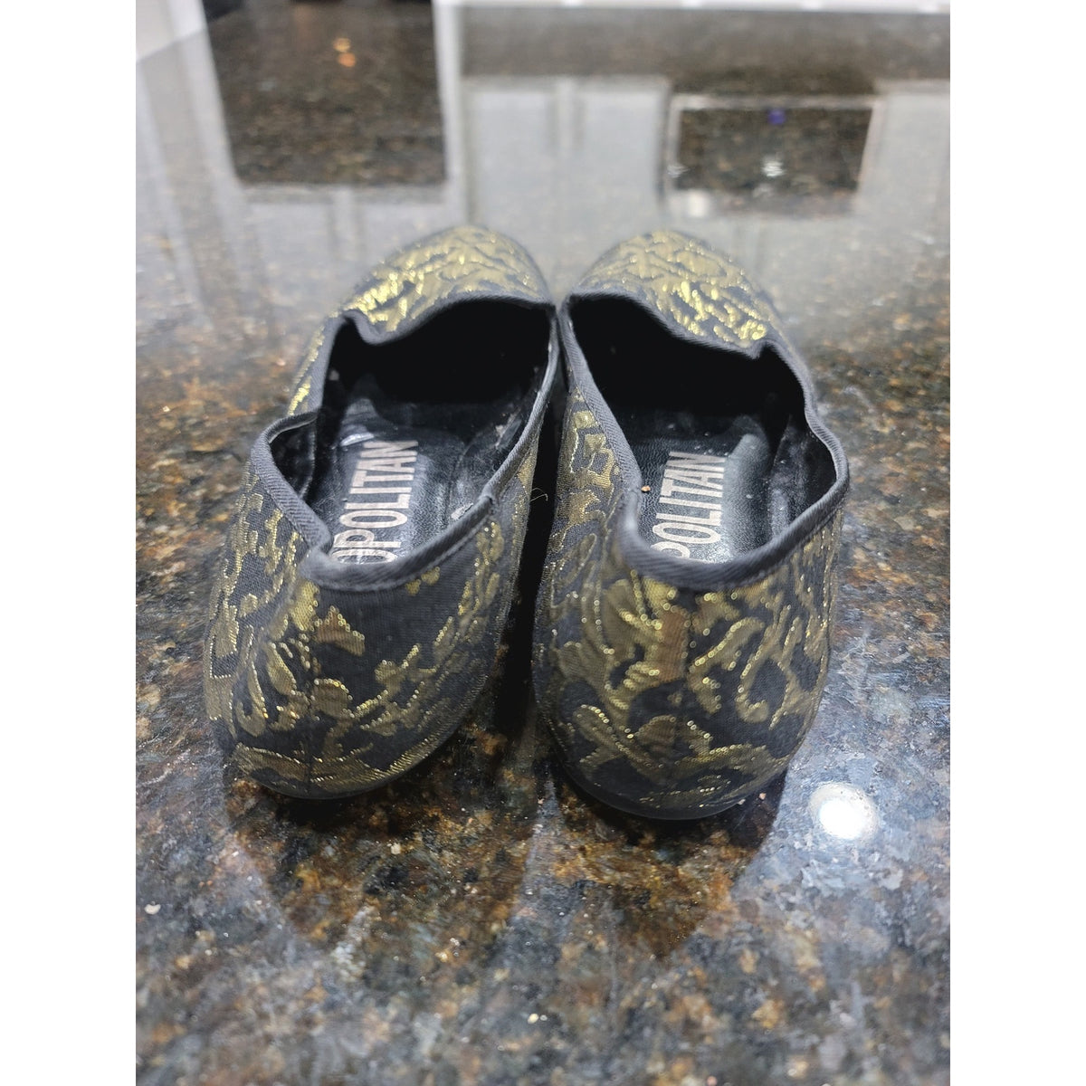 Cosmopolitan Ballet Shoes Women's Size 8.5M Black Gold Paisley Round Toe Slip On