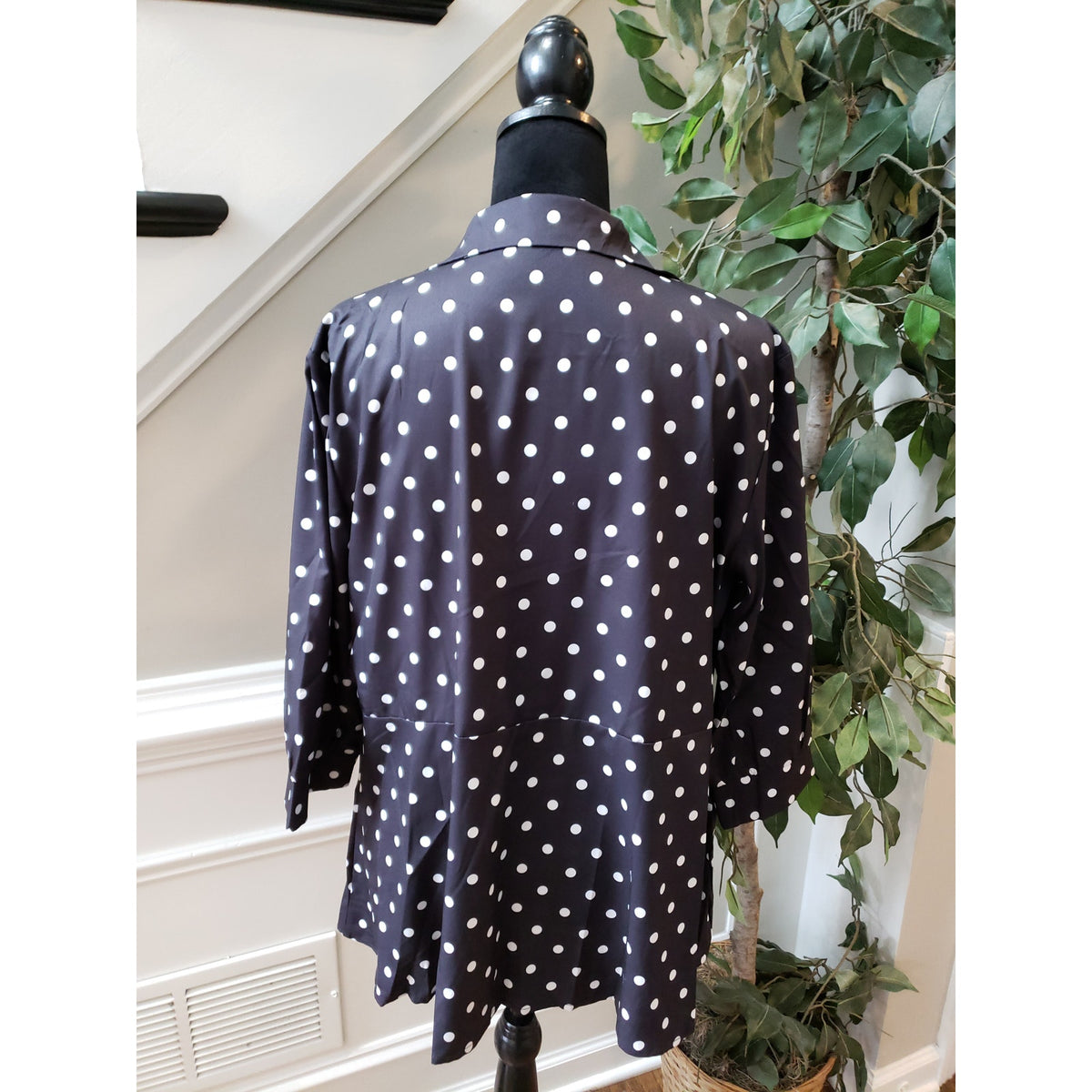 Zara Blouse Women XL Black White Polka Dot Wrap Top 3/4 Sleeve Dressy Shirt