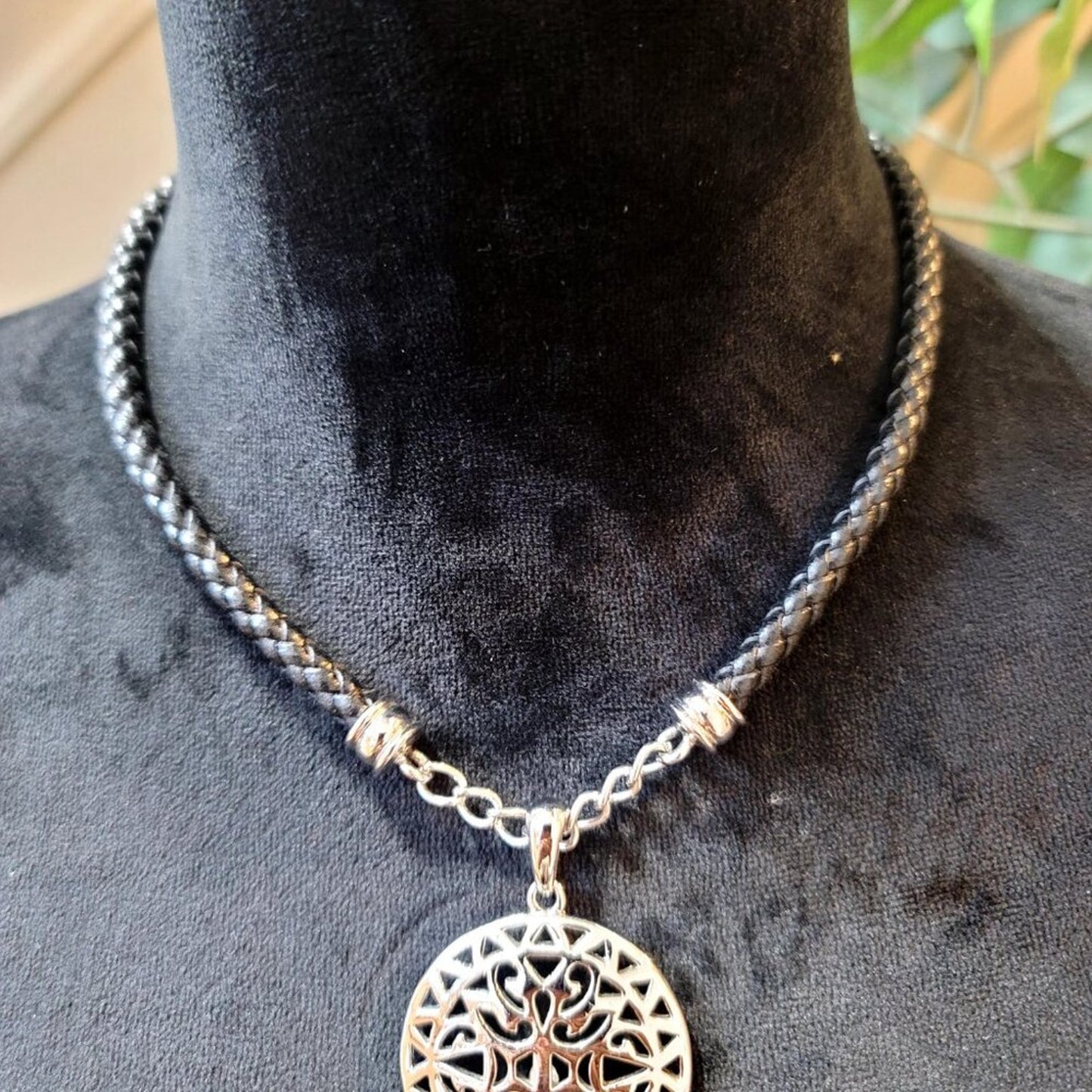 Womens Black Leather Premier Designs Medallion Pendant Necklace w/ Lobster Clasp
