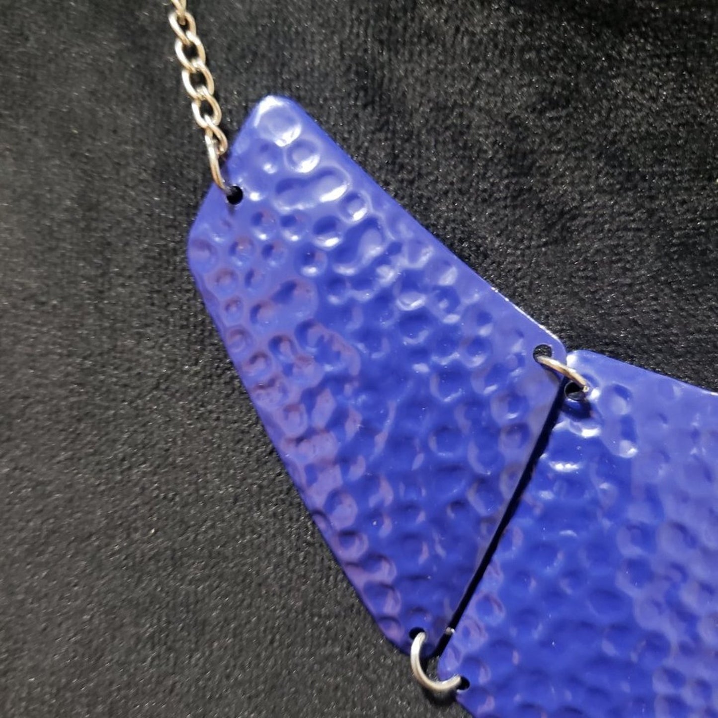My Style Womens Fashion Blue Color Hammered Metal Collar Necklace with Lobster
