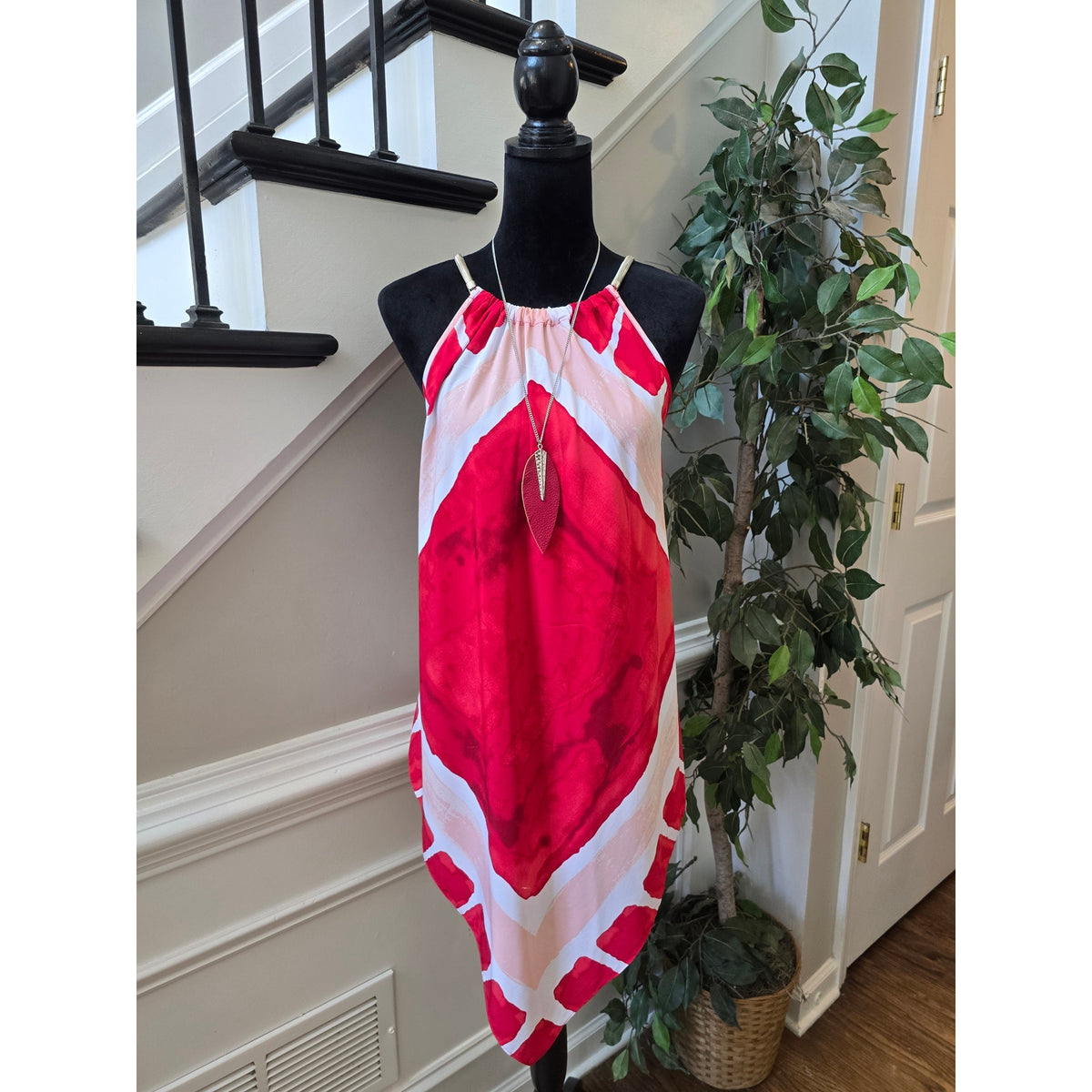 Alfani Halter Dress Woman SZ 0X Coral Red Abstract Back Keyhole Handkerchief Hem