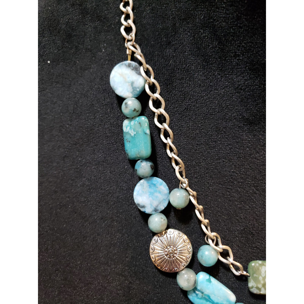 Women Fashion Tribal Terra Agate Amazonite Carved Metal Beads Statement Necklace