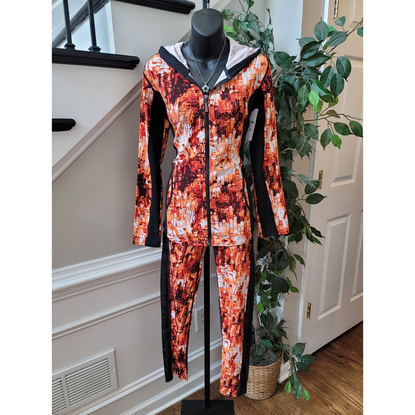 Dolce Bonita Activewear Three Piece Set Women Medium Orange Black Tracksuit