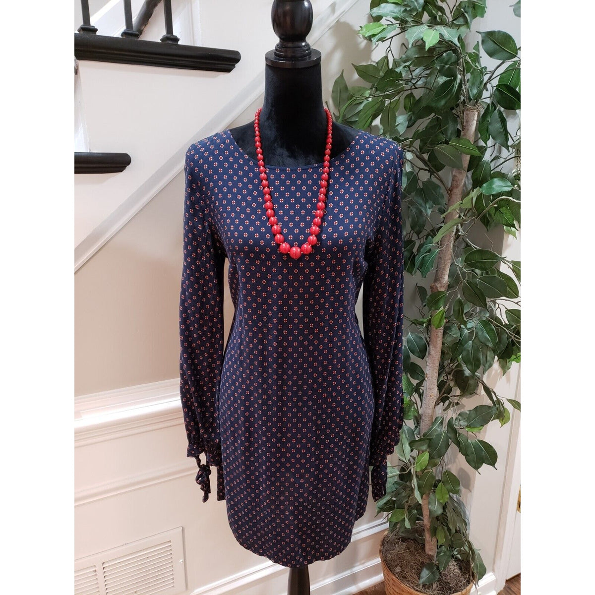 H&M Women's Blue 100% Viscose Round Neck Long Sleeve Knee Length Dress Size 10