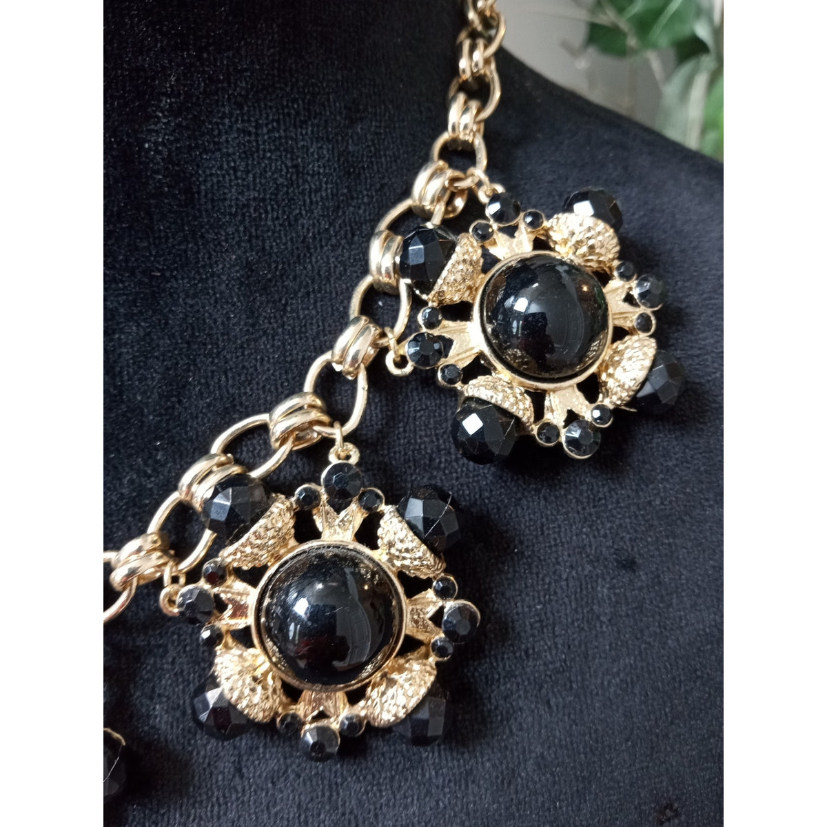 Vintage Gold Tone Floral Statement Bib Necklace Chunky Glam Wedding