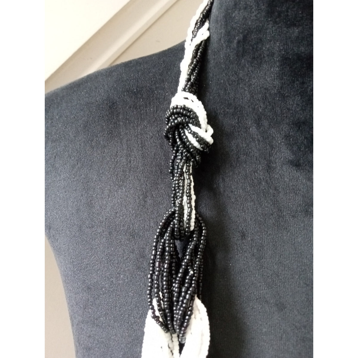 Black & White Twisted Multi Strand Seed Bead Necklace Chunky Rope Statement
