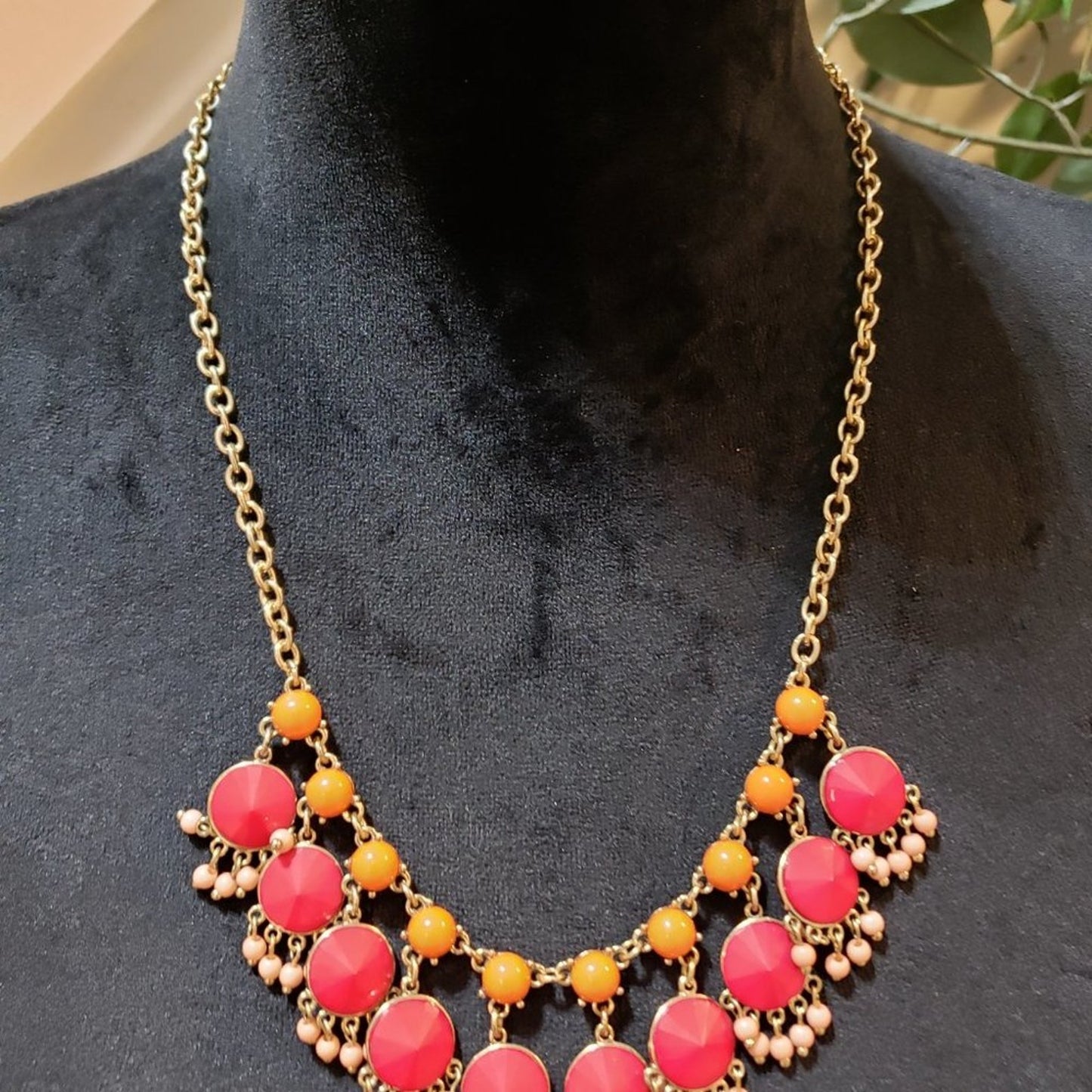 Womens Fashion Orange Red Round Beads Statement Collar Necklace w/ Lobster Clasp