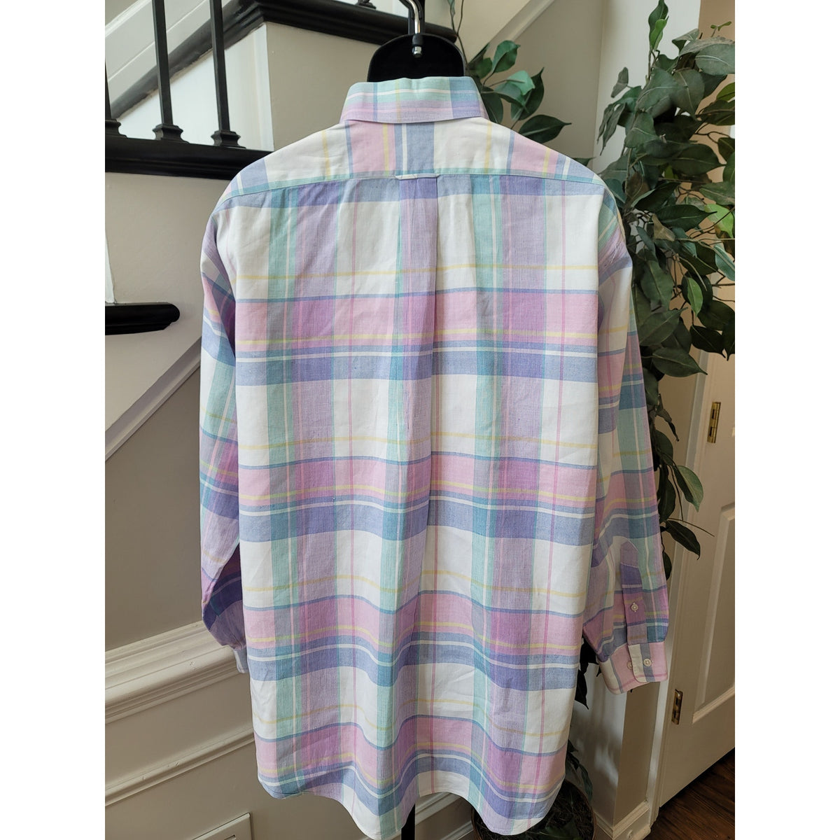 B.D. Baggies Button Down Shirt Men's 34/35 Multicolor 100% Cotton Check Pattern