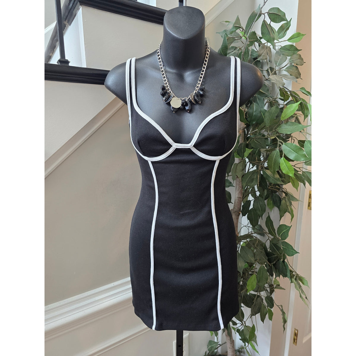 Bodycon Mini Dress Women Chest Small Black/White Ribbed Seamless Back Sleeveless