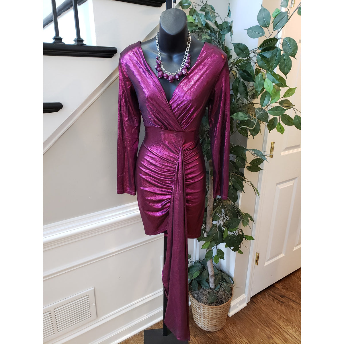 Women's Wrap Dress Small Purple Metallic Tight Waist Ruched Back Zip Deep V Neck