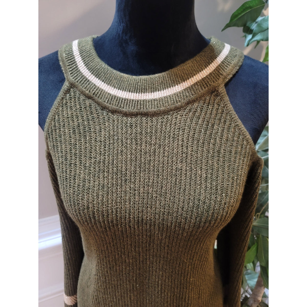 International Concepts Pullover Sweater Women's SZ XL Green Ribbed Cold Shoulder