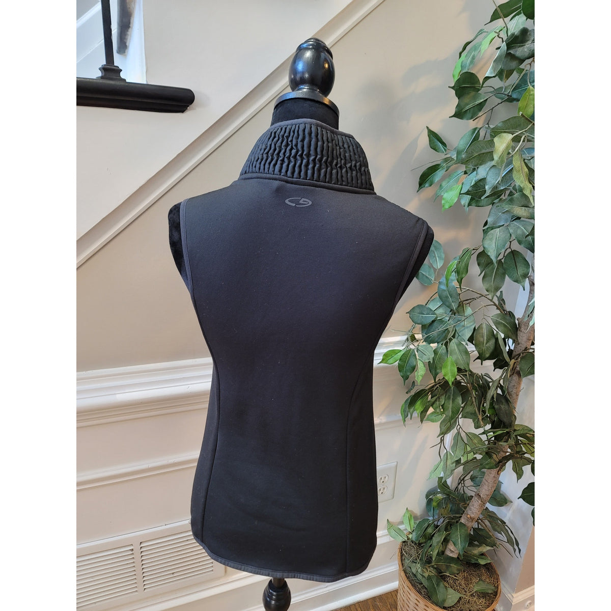 C9 Champion Puffer Vest Womens Small Black Quilted Front Zipper Sleeveless Lined
