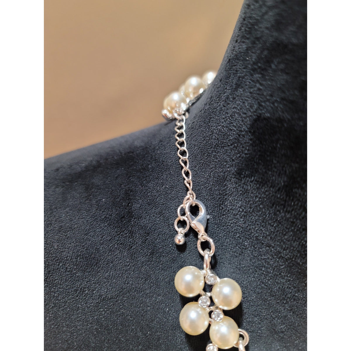 Women's Pearl Cluster Necklace With Rhinestones And Lobster Clasp Chic