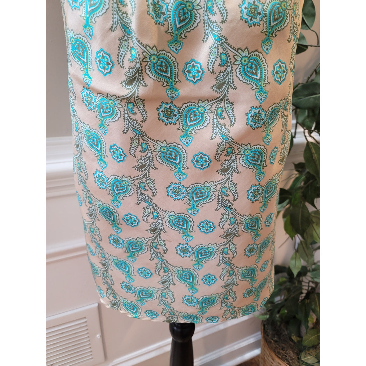 Gap Halter Top Women's SZ XL Turquoise Beige Paisley Printed Open Back Blouse