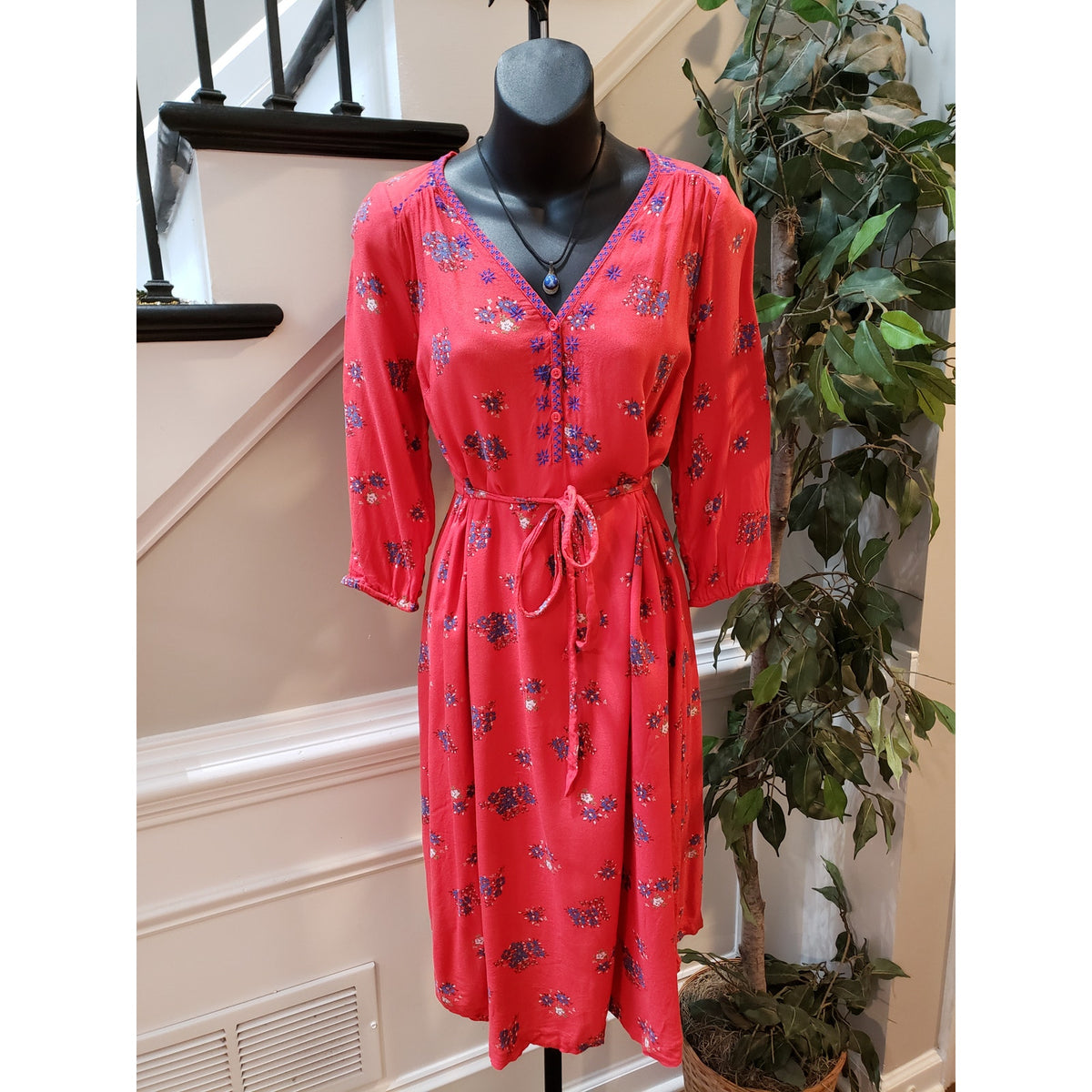 Old Navy Dress Maternity Women XS Red Rayon Floral Belted V-Neck Sleeve Lined