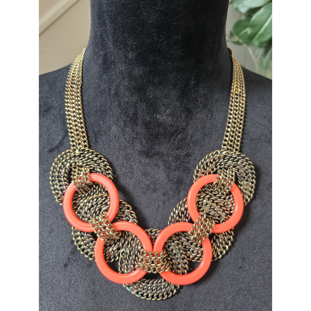 Coral Orange Gunmetal Gray Chunky Interlocking Chain Link Bib Necklace