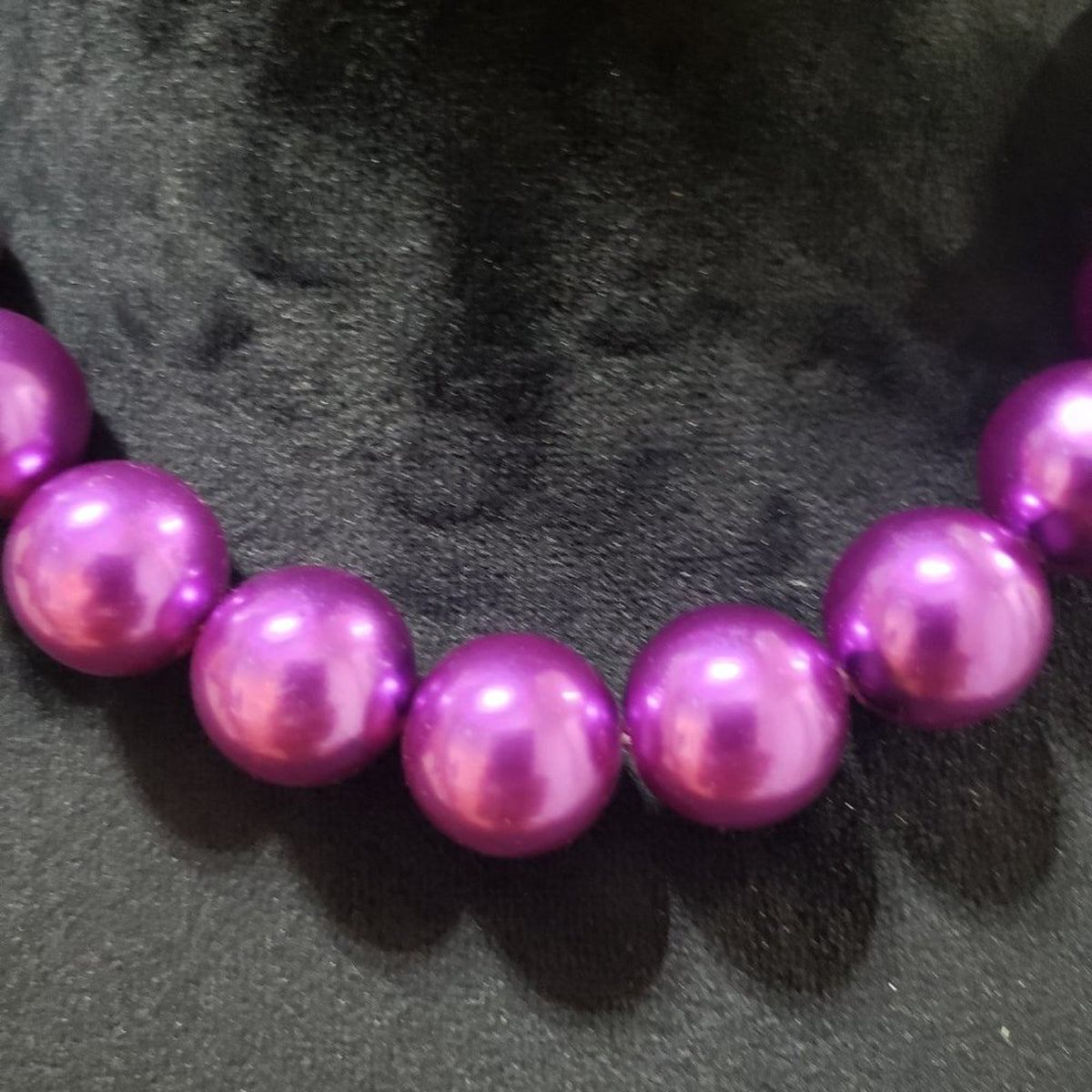 Women Fashion Chunky Purple Color Freshwater Pearl Round Beaded Choker Necklace